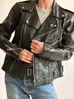 Vintage Black Leather Motorcycle Jacket - Size Small
